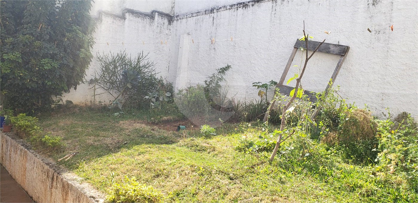 Casa à venda com 3 quartos, sendo 2 suítes,  em Parque Jabaquara, São Paulo, SP