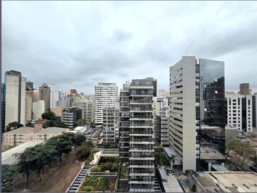 Apartamento à venda com 2 quartos em Itaim Bibi, São Paulo, SP
