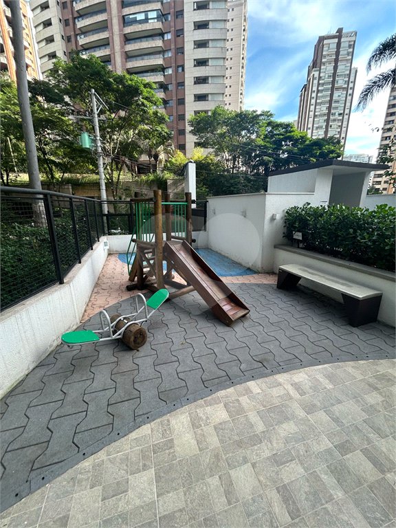 Apartamento à venda com 2 quartos em Vila Suzana, São Paulo, SP