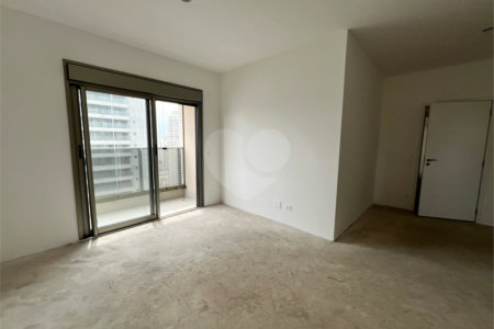 Apartamento à venda com 3 suítes em Perdizes, São Paulo, SP