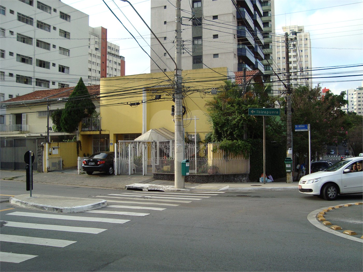 Sobrado à venda com 3 suítes em Vila Clementino, São Paulo, SP