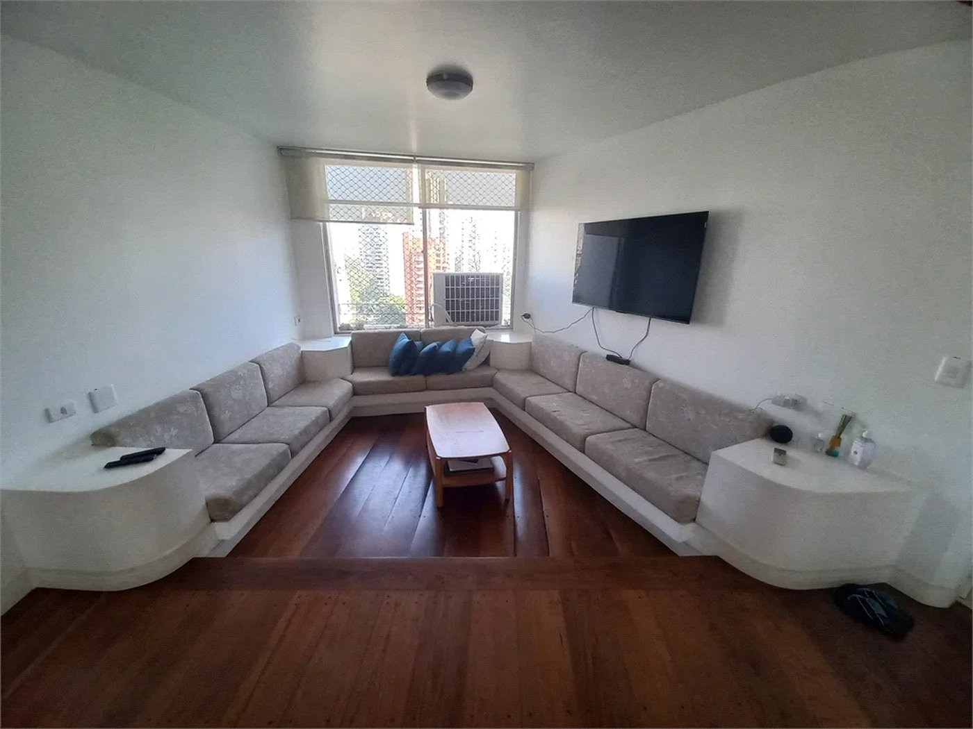 Apartamento à venda com 3 quartos, sendo 1 suíte,  em Vila Andrade, São Paulo, SP