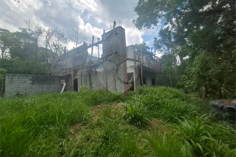 Terreno à venda no condomínio Alpes da Cantareira, Mairiporã - SP