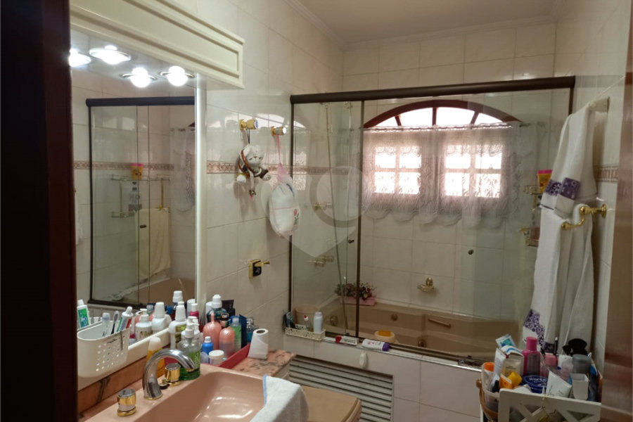 Sobrado à venda com 3 quartos, sendo 1 suíte, em Santa Teresinha, São Paulo, SP
