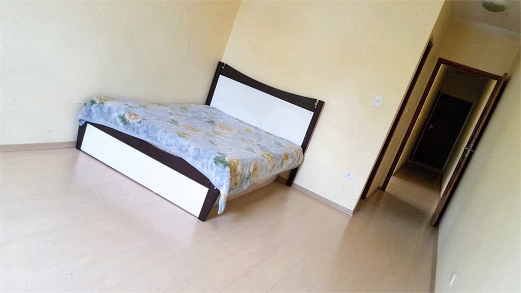 Sobrado à venda com 3 quartos, sendo 1 suíte, em Parada Inglesa, São Paulo, SP