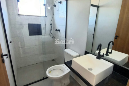 Casa à venda com 3 suítes em Alvinópolis, Atibaia, SP