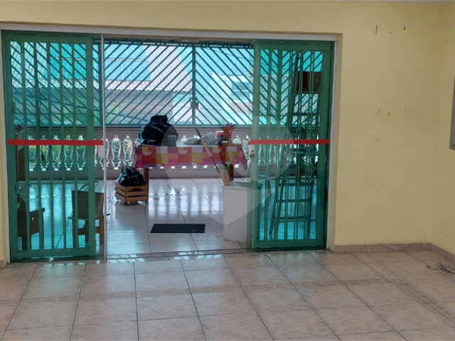 Sobrado à venda com 3 quartos, sendo 2 suítes,  em Mandaqui, São Paulo, SP