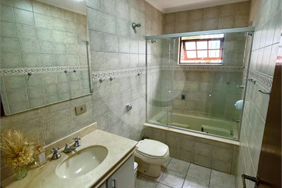 Sobrado à venda com 3 quartos, sendo 1 suíte, em Vila Albertina, São Paulo, SP