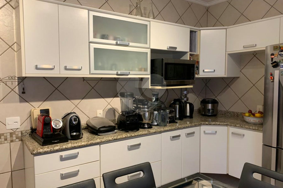 Casa Térrea à venda com 3 quartos, sendo 2 suítes,  em Tucuruvi, São Paulo, SP