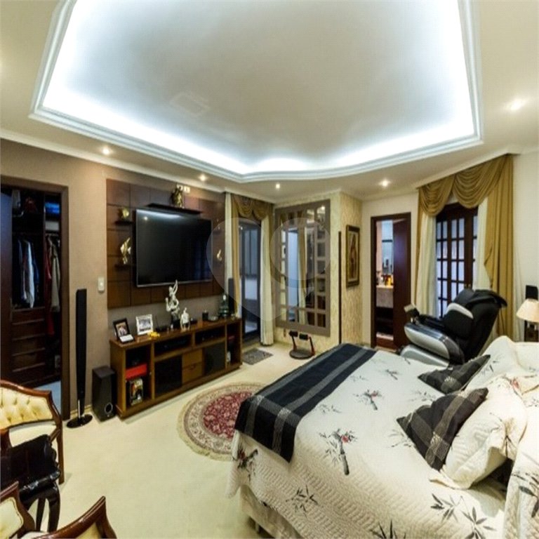 Casa à venda ou para alugar com 5 quartos, sendo 3 suítes, em Independência, São Bernardo do Campo, SP