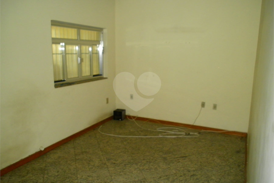 Sobrado à venda com 4 quartos em Vila Maria, São Paulo, SP