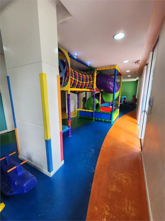 Apartamento à venda com 3 quartos, sendo 2 suítes,  em Jardim Arpoador, São Paulo, SP