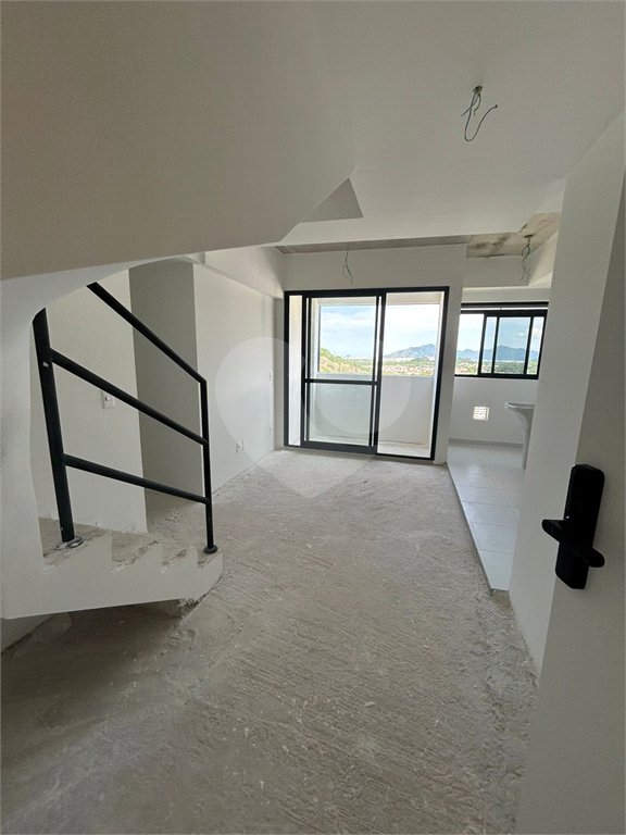 Cobertura à venda com 3 quartos, sendo 1 suíte, em Jacarepaguá, Rio de Janeiro, RJ