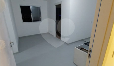 Apartamento à venda com 2 quartos em Jardim São Savério, São Paulo, SP
