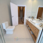 Casa à venda com 4 suítes no condomínio Villa dos Pinheiros, Indaiatuba - SP