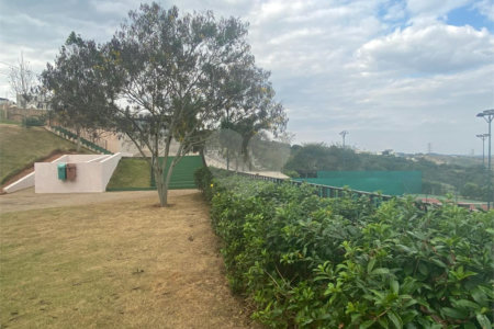 Terreno à venda no condomínio Campo de Toscana, Vinhedo - SP