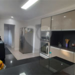 Casa à venda com 4 suítes no condomínio Suíça da Cantareira, Mairiporã - SP