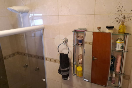 Casa à venda com 3 quartos em Popular III, Louveira, SP