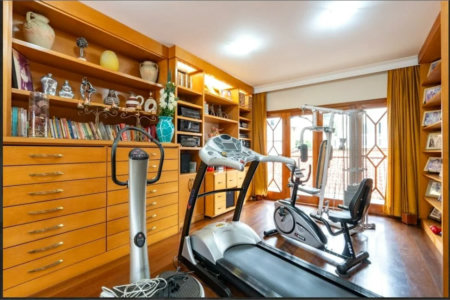 Casa à venda ou para alugar com 5 suítes no condomínio Residencial Morumbi, São Paulo - SP