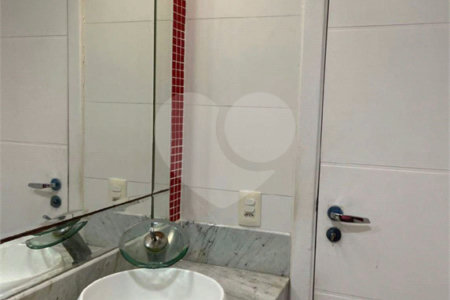 Cobertura à venda com 3 quartos, sendo 1 suíte, em Tijuca, Rio de Janeiro, RJ