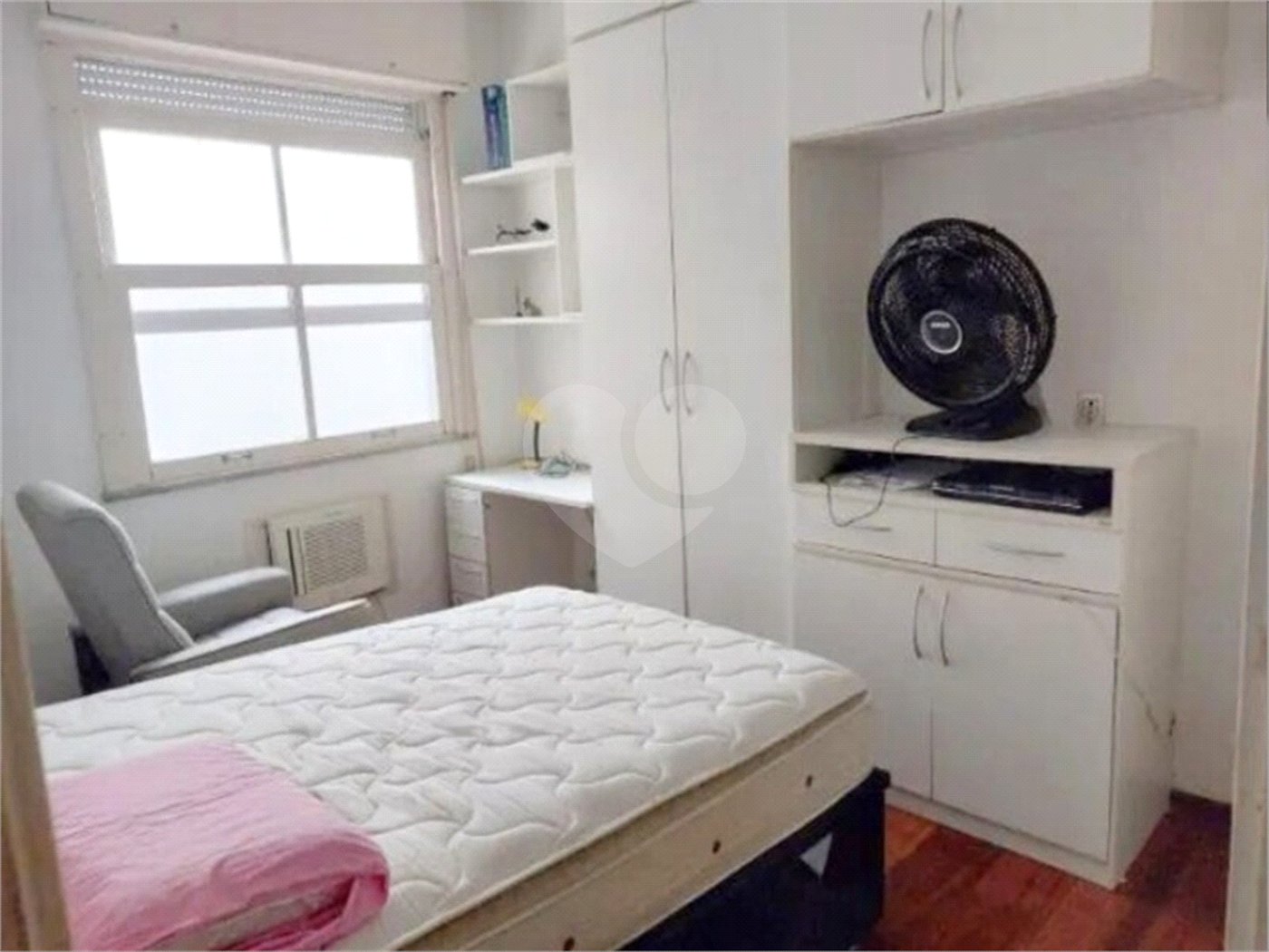 Apartamento à venda com 3 quartos em Laranjeiras, Rio de Janeiro, RJ