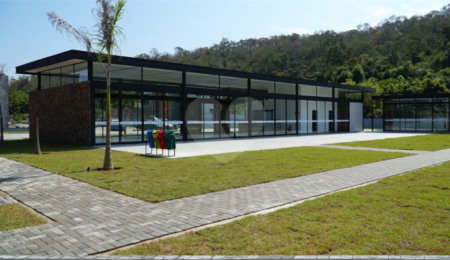 Casa à venda com 5 suítes no condomínio Granville Atibaia, Atibaia - SP