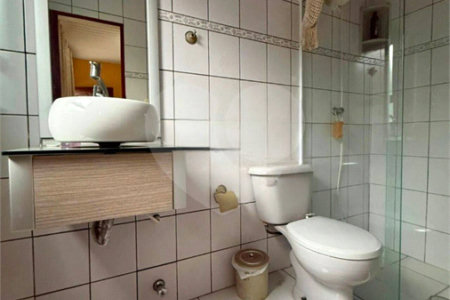 Casa à venda com 2 quartos, sendo 1 suíte, em Vila Maria Alta, São Paulo, SP