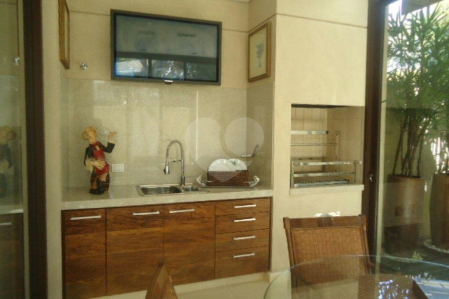 Casa à venda com 4 suítes em Tremembé, São Paulo, SP