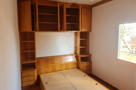 Sobrado à venda com 2 quartos, sendo 1 suíte, em Jardim Ivana, São Paulo, SP