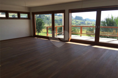 Casa à venda com 5 suítes no condomínio Fazenda da Grama, Itupeva - SP