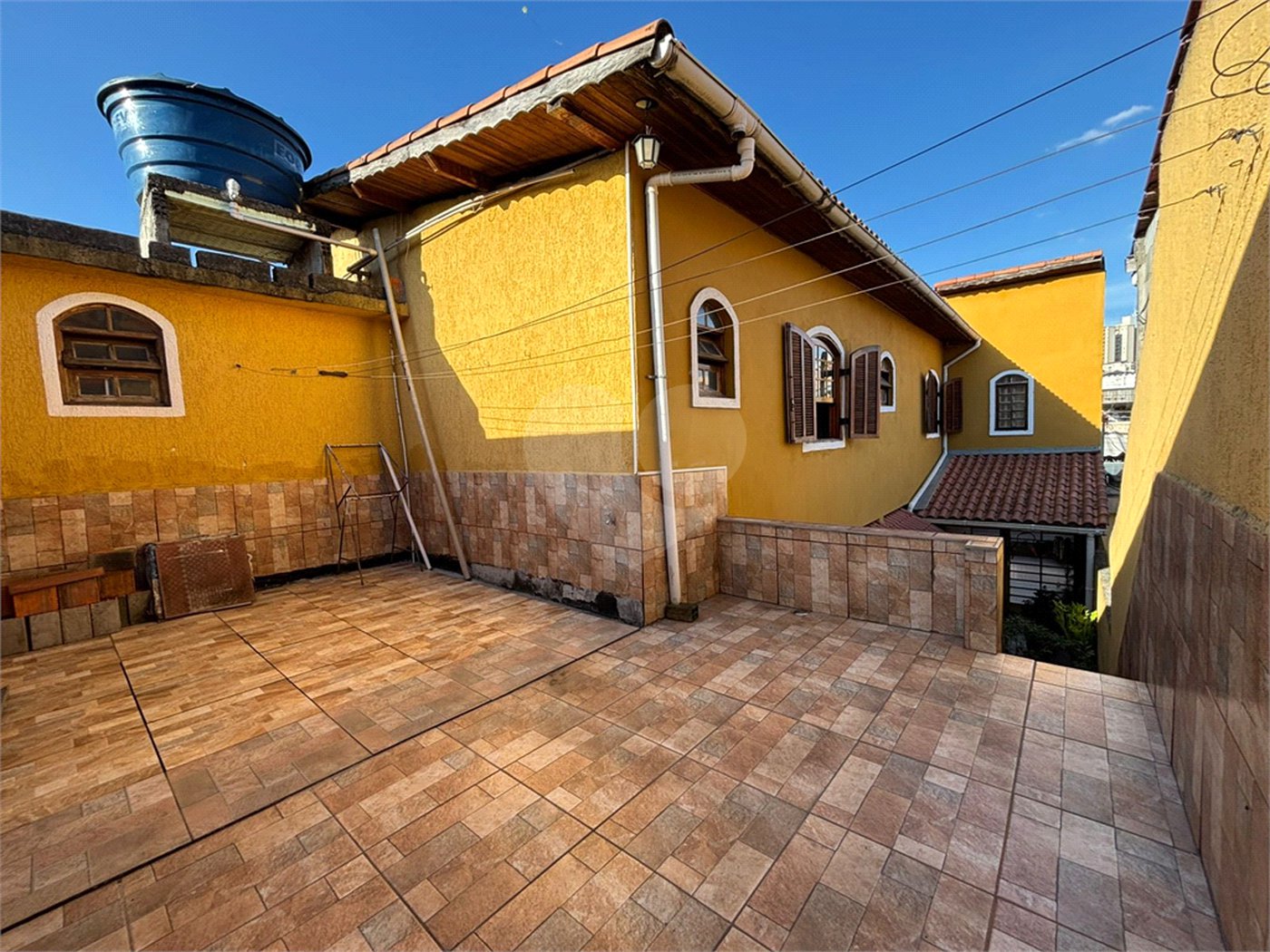 Casa à venda com 3 quartos, sendo 1 suíte, em Vila Galvão, Guarulhos, SP