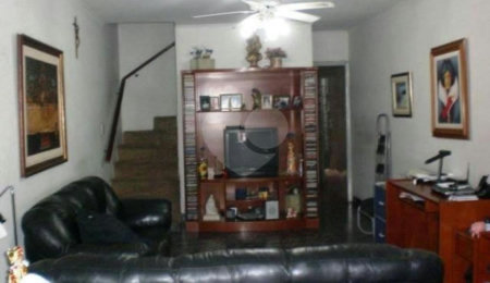 Sobrado à venda com 3 quartos em Jardim Peri, São Paulo, SP
