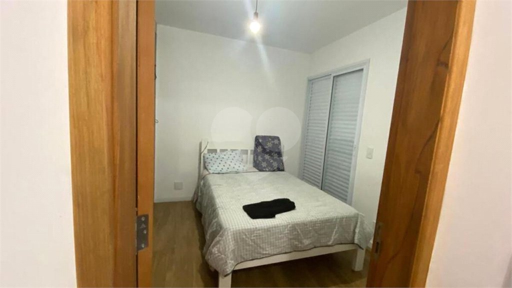 Casa à venda com 3 quartos, sendo 1 suíte, no condomínio Garden Village, São Paulo - SP