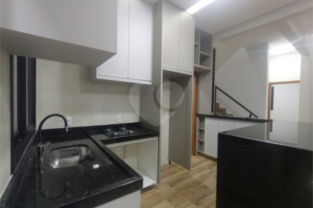 Casa à venda com 3 quartos, sendo 2 suítes, no condomínio Vila Rica, Indaiatuba - SP