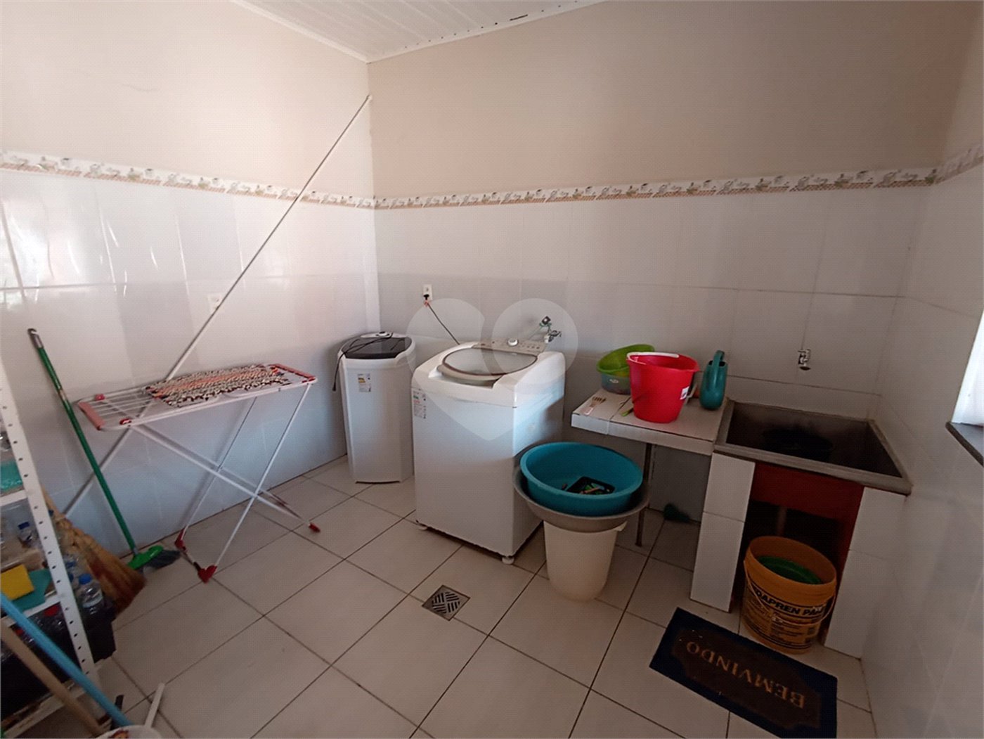 Casa à venda com 3 quartos, sendo 1 suíte, em Vila Rosa, Itapetininga, SP