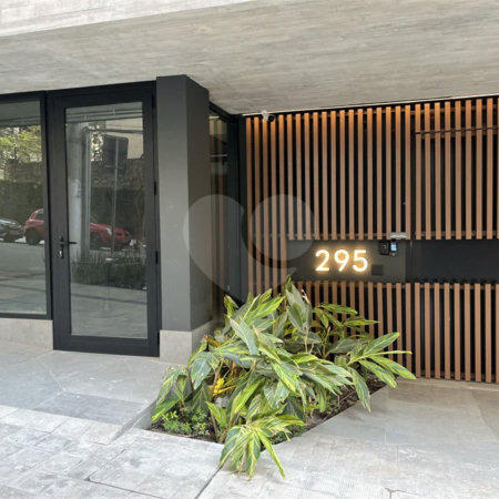 Apartamento à venda com 2 suítes em Cerqueira César, São Paulo, SP