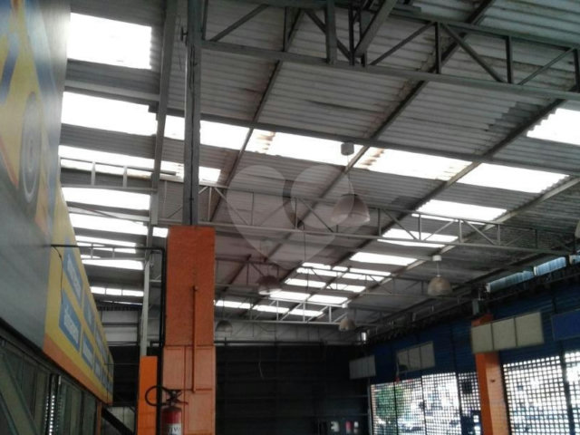 Prédio à venda em Pari, São Paulo, SP