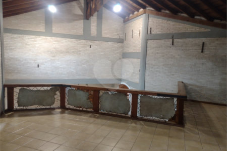 Sobrado à venda com 3 quartos, sendo 2 suítes, em Jardim Residencial Santa Mônica, Araraquara, SP
