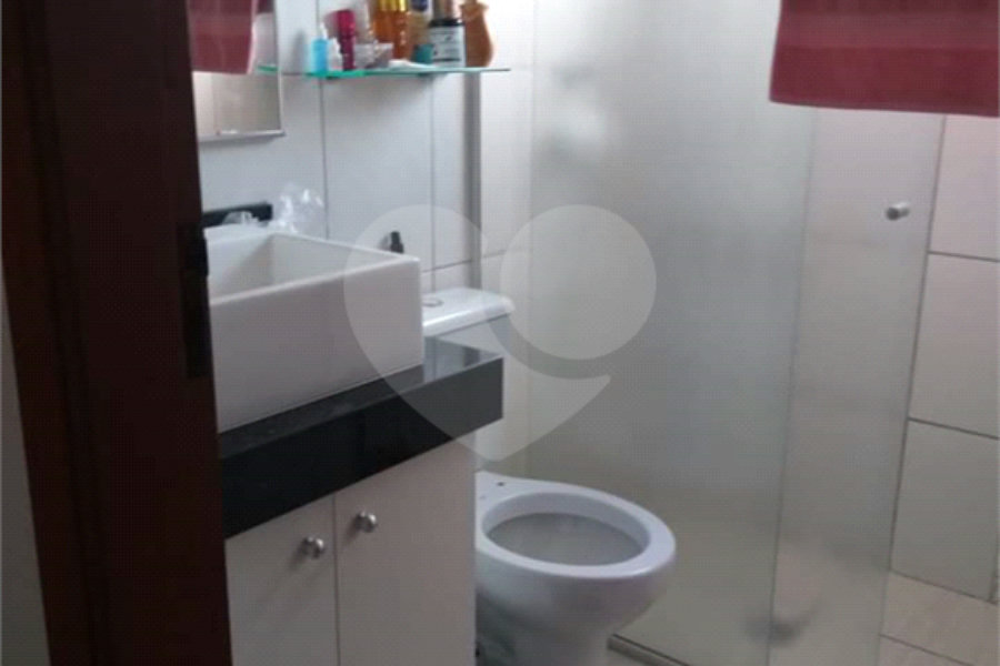 Casa à venda com 2 suítes no Centro, Águas de Lindóia, SP