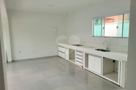 Terreno em condomínio à venda com 3 quartos, sendo 2 suítes, em Caravelas, Armação dos Búzios, RJ
