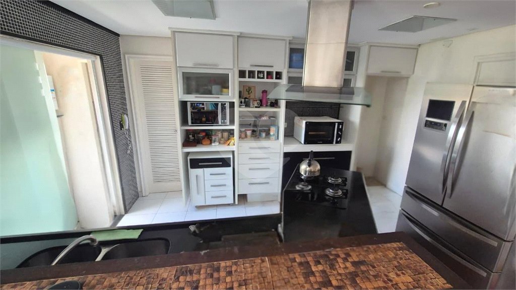 Apartamento à venda com 3 quartos, sendo 1 suíte,  em Jardim Marajoara, São Paulo, SP