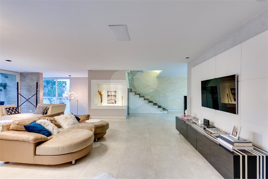 Casa à venda com 5 suítes no condomínio Vila de Palme, São Paulo - SP