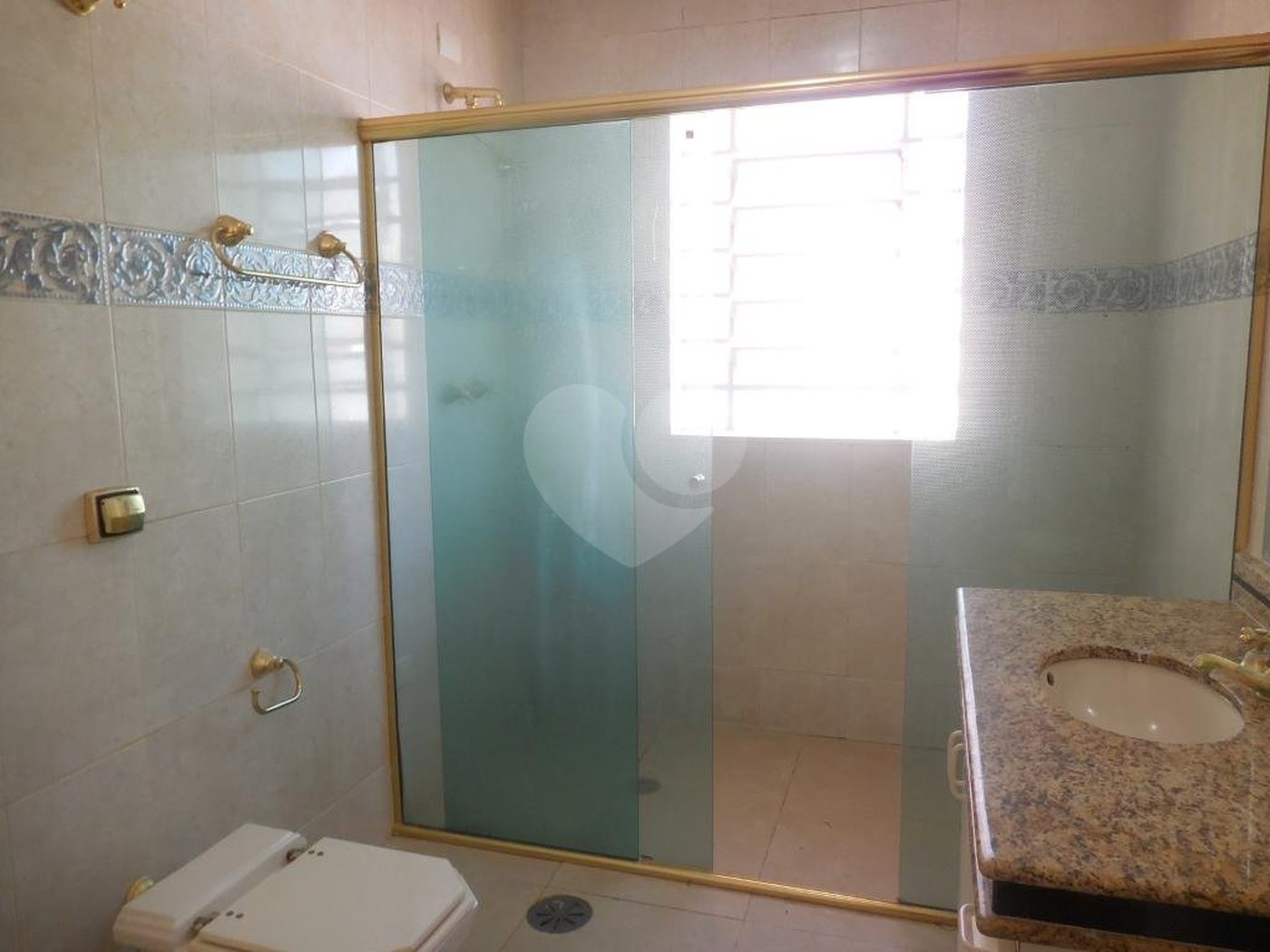Casa Térrea à venda com 5 quartos, sendo 1 suíte,  em Tucuruvi, São Paulo, SP