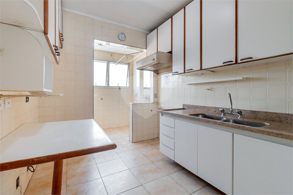 Apartamento à venda com 3 quartos, sendo 1 suíte,  em Cidade Monções, São Paulo, SP