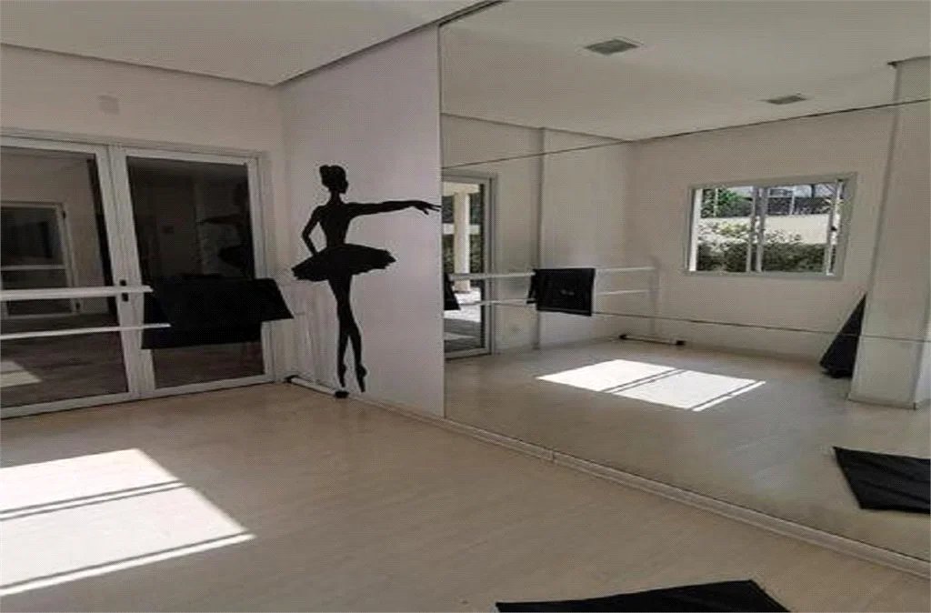 Apartamento à venda com 2 quartos, sendo 1 suíte, em Parque Reboucas, São Paulo, SP