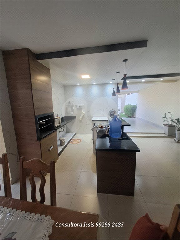 Casa à venda com 3 quartos, sendo 1 suíte, em Morada da Serra, Cuiabá, MT