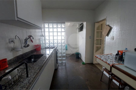 Apartamento à venda com 3 quartos, sendo 1 suíte, em Perdizes, São Paulo, SP