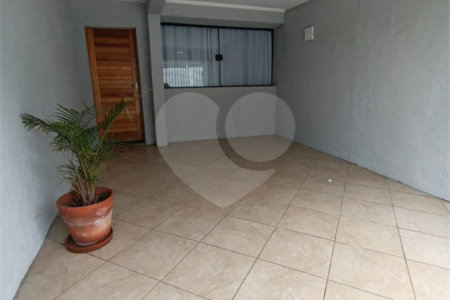 Sobrado à venda com 2 quartos em Vila Medeiros, São Paulo, SP