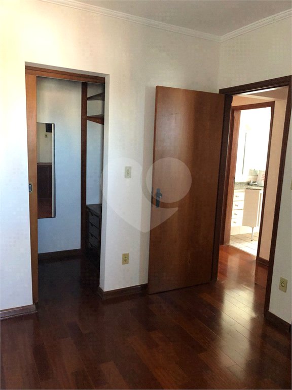 Apartamento à venda com 2 quartos, sendo 1 suíte, no Centro, Araraquara, SP