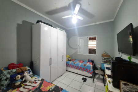 Casa à venda com 2 quartos, sendo 1 suíte,  em Aparecidinha, Sorocaba, SP